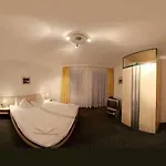 Koopmanns Und Laedchen 3*