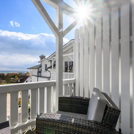 Koopmanns Und Laedchen Goehren (Ruegen)