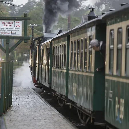 Koopmanns Und Laedchen Hotel