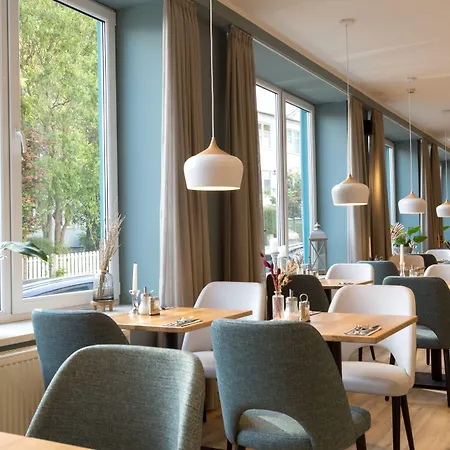 Koopmanns Und Laedchen Hotel 3*