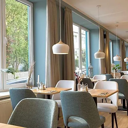 Hotel Koopmanns Und Lädchen 3*