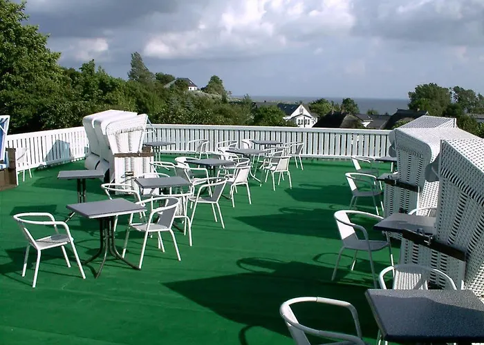 Koopmanns Und Laedchen 奥斯特巴德·哥伦